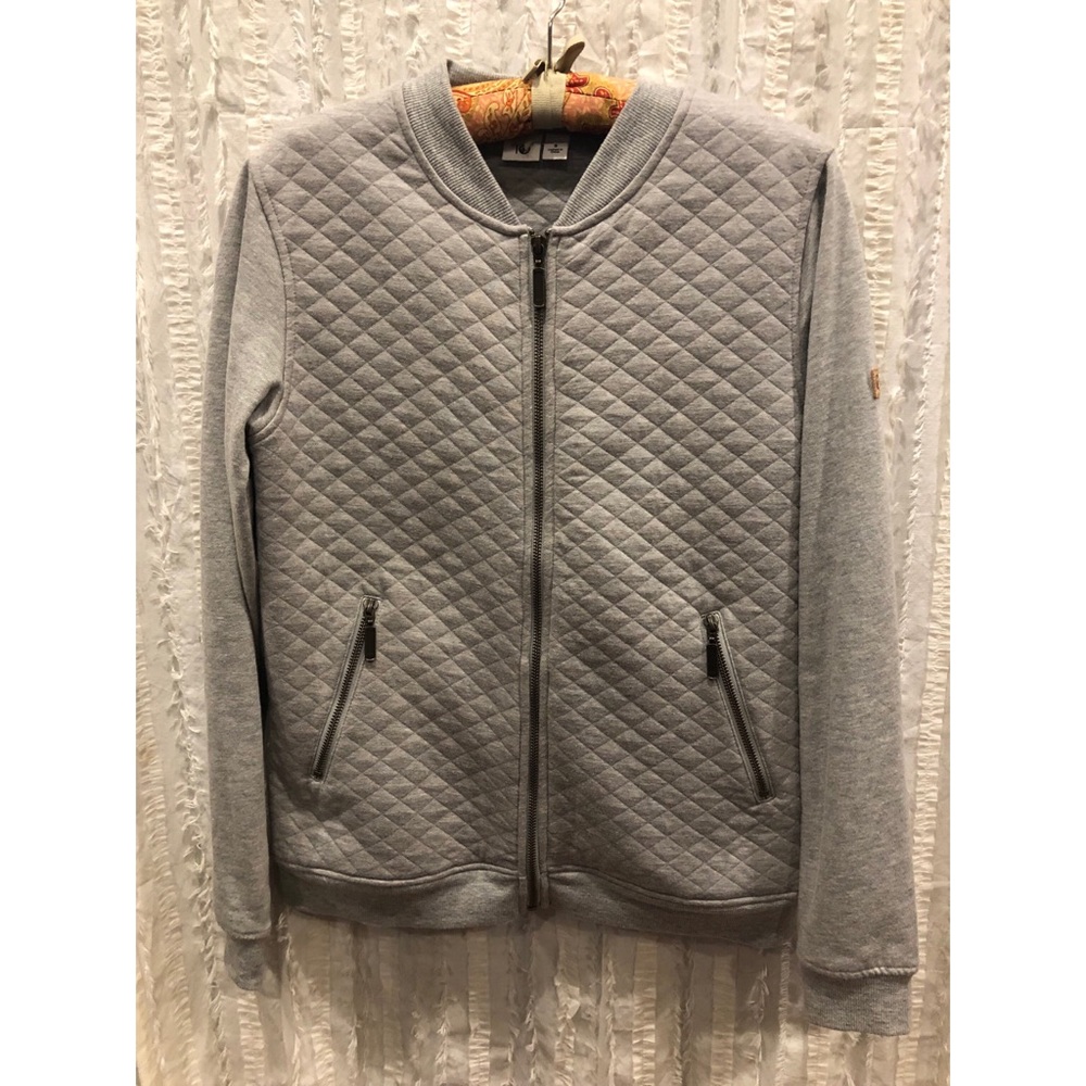 Brand new Tentree sweatshirt